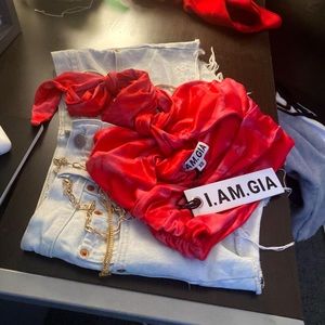 I.AM.GIA crop top